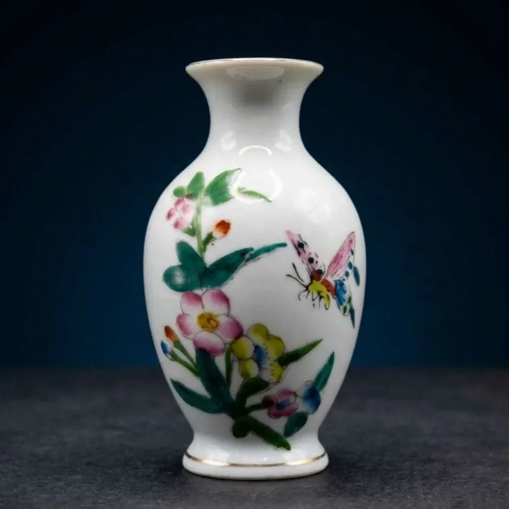 Vintage Chinese Miniature Porcelain Vase 4